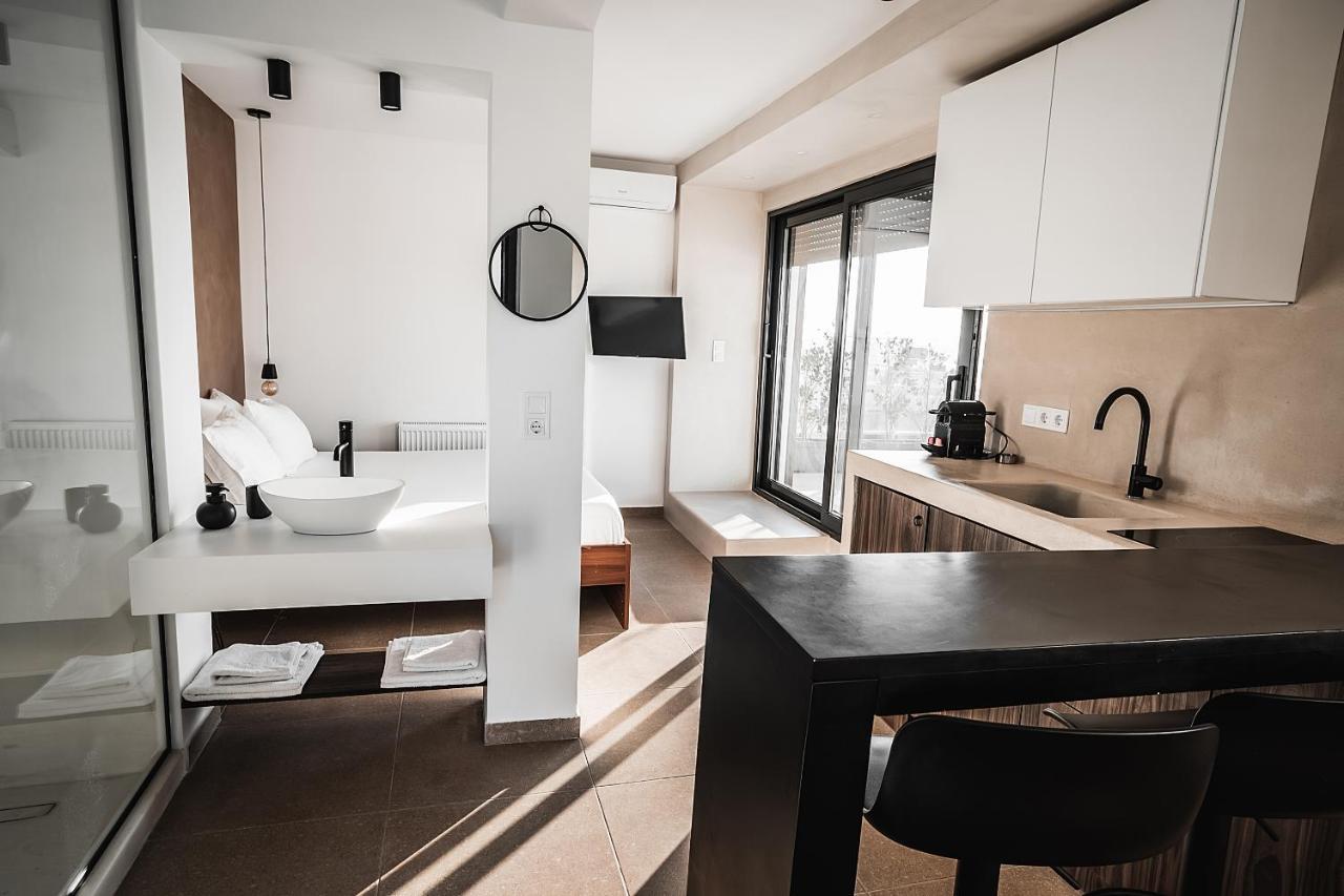 Suites With Magical View & Jacuzzi アテネ エクステリア 写真