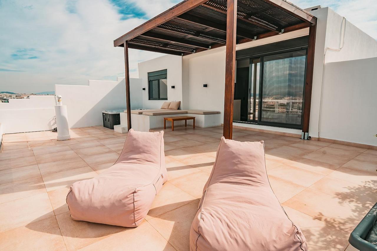 Suites With Magical View & Jacuzzi アテネ エクステリア 写真